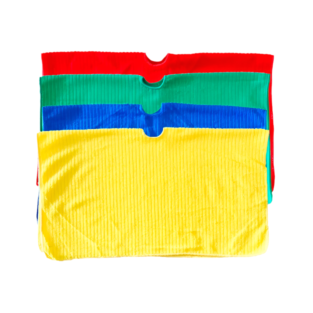 Trapero de microfibra con ojal