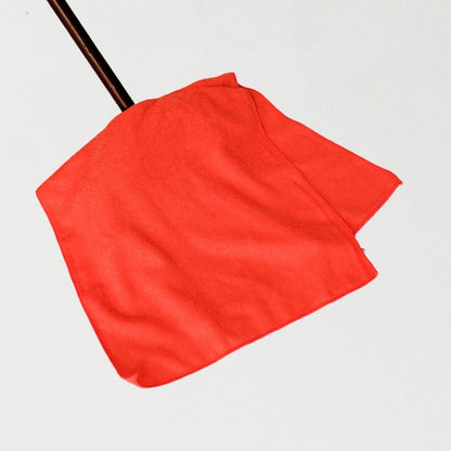 Trapero de microfibra con ojal